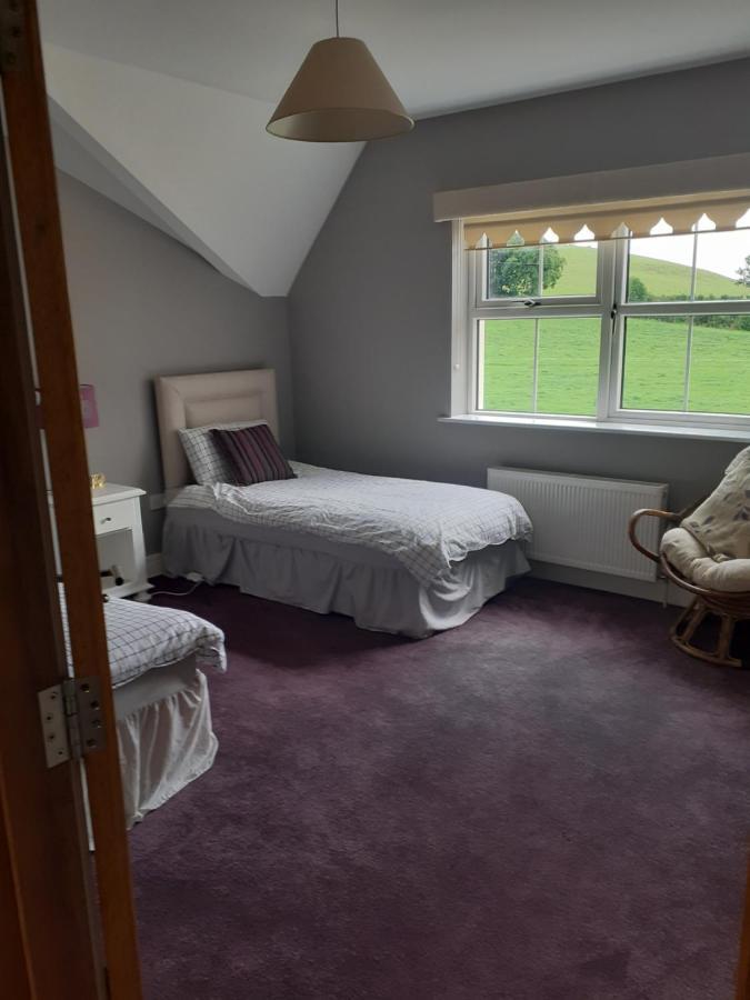 Single Or Twin Room In Lovely Country Residence Nobber Экстерьер фото